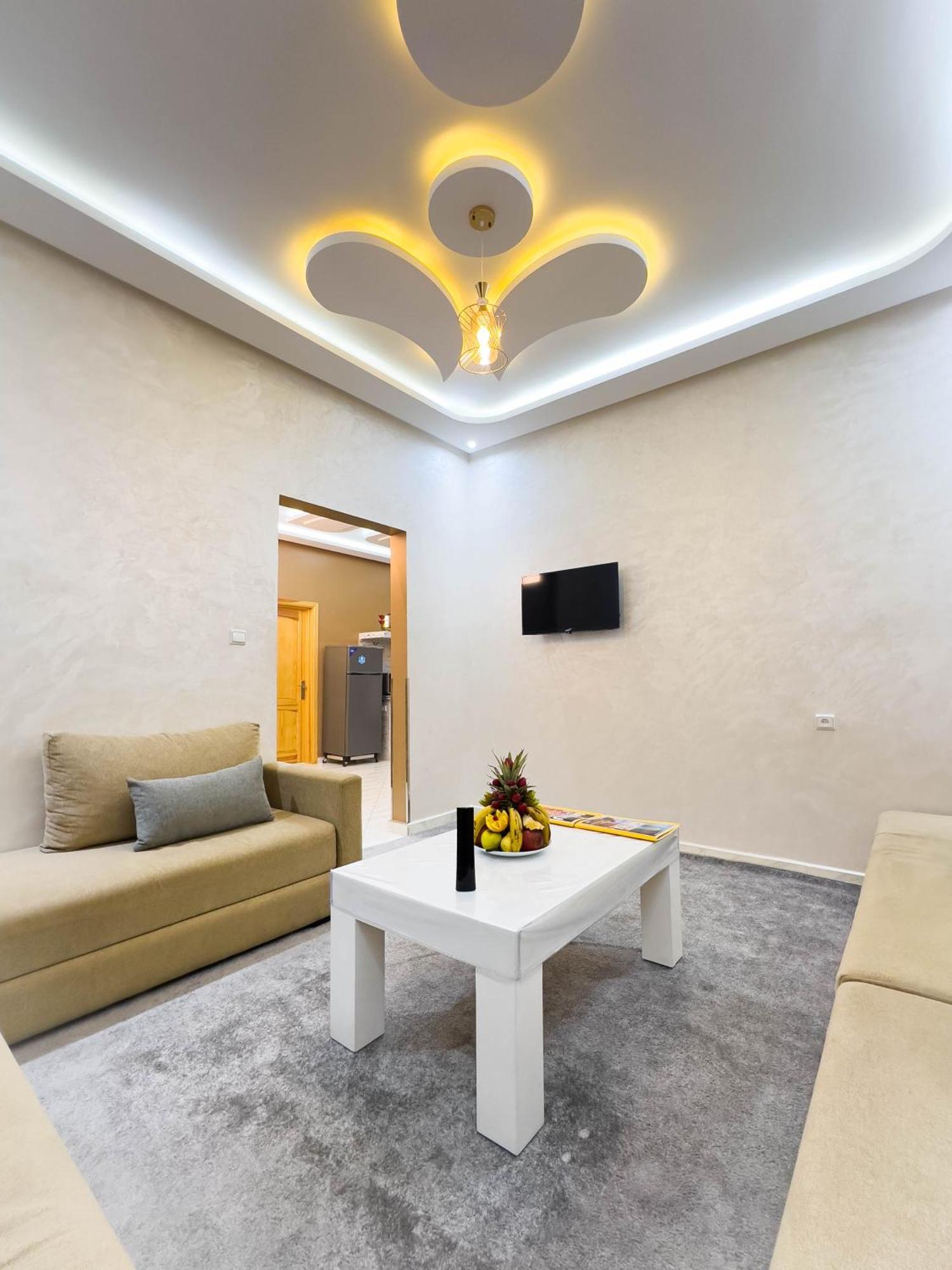 Hotel Apartment America Дахла Екстер'єр фото