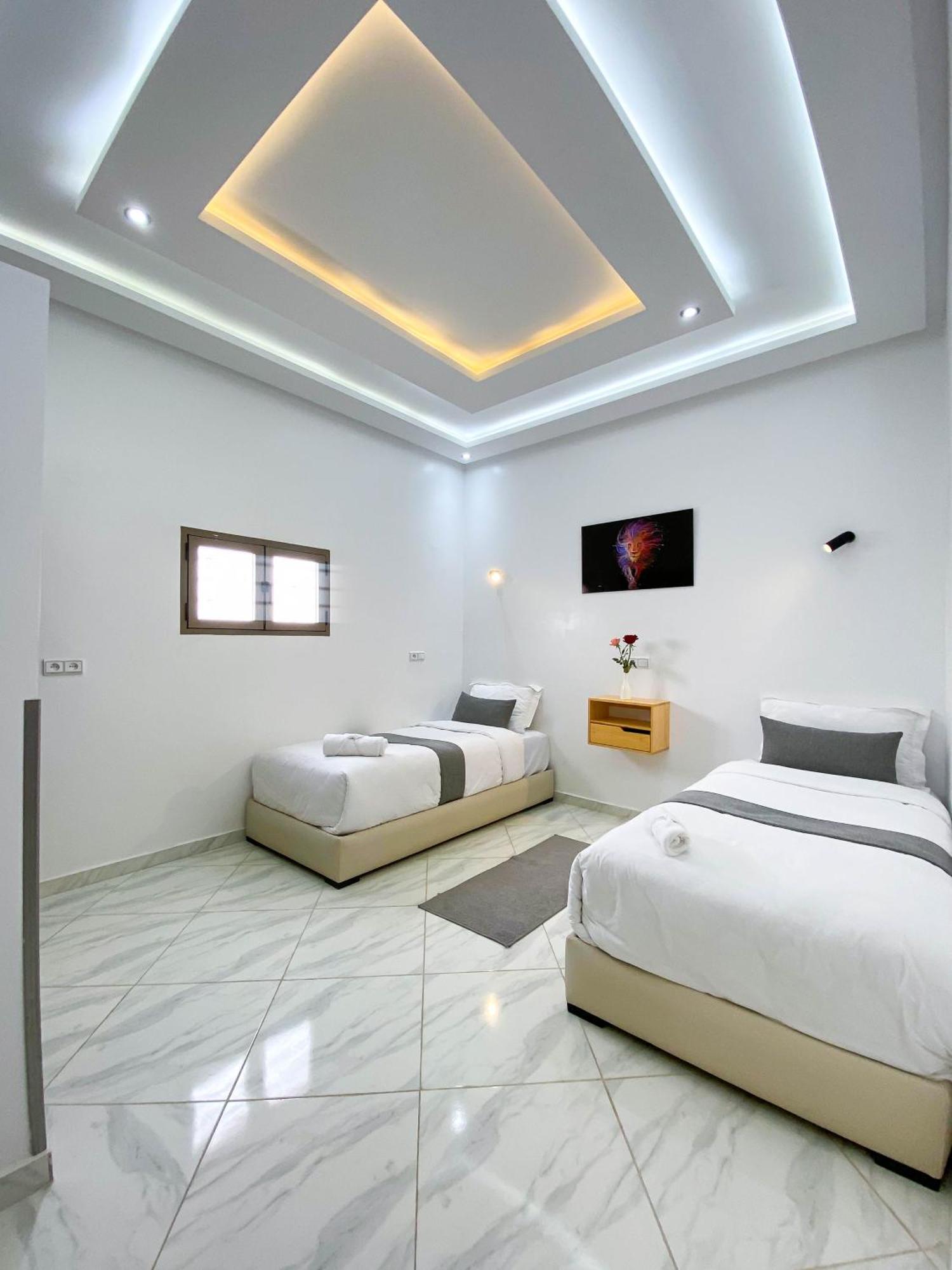 Hotel Apartment America Дахла Екстер'єр фото