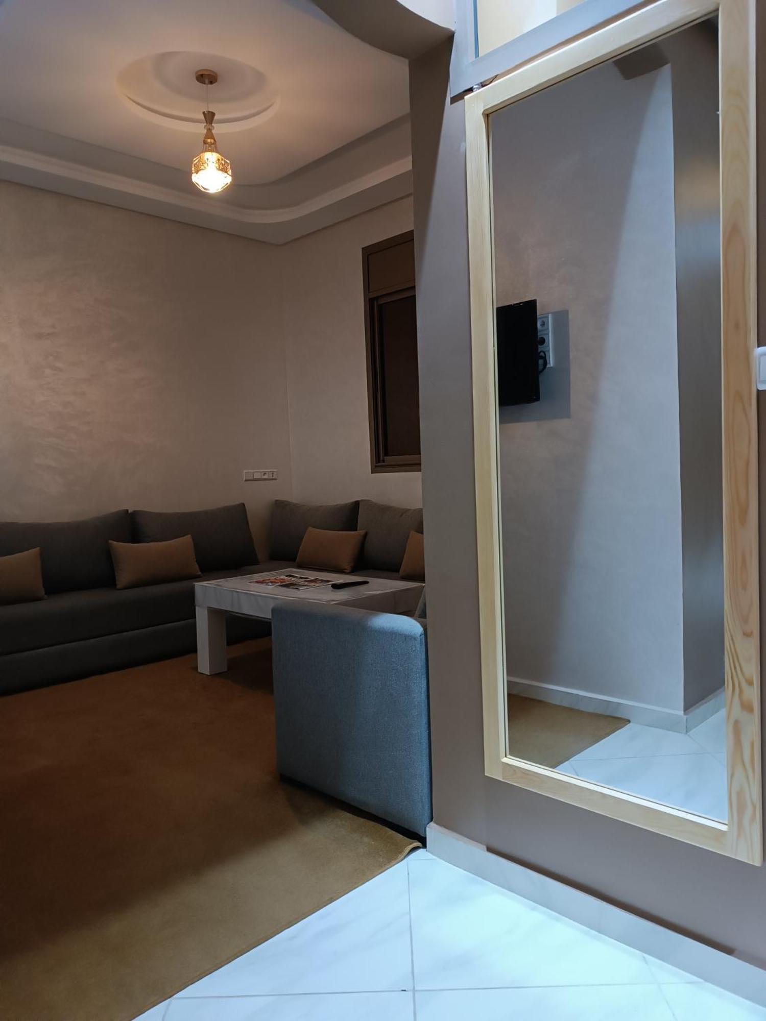 Hotel Apartment America Дахла Екстер'єр фото
